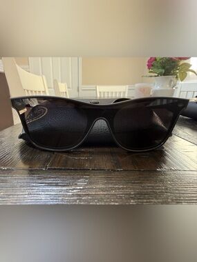 Classic Black Wrap Sunglasses